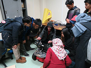 2月18日 静岡大学工学部にてロボット工学を学ぶ